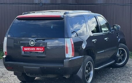 Cadillac Escalade III, 2011 год, 1 999 777 рублей, 8 фотография