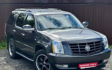 Cadillac Escalade III, 2011 год, 1 999 777 рублей, 3 фотография
