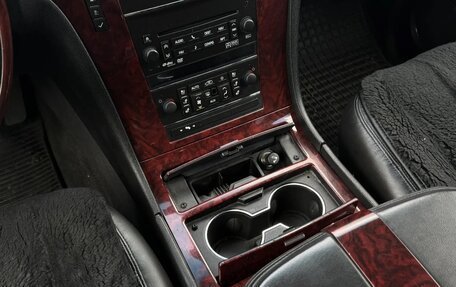 Cadillac Escalade III, 2011 год, 1 999 777 рублей, 18 фотография