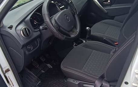 Renault Sandero II рестайлинг, 2017 год, 1 200 000 рублей, 4 фотография