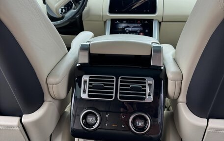 Land Rover Range Rover IV рестайлинг, 2021 год, 9 800 000 рублей, 16 фотография