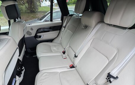 Land Rover Range Rover IV рестайлинг, 2021 год, 9 800 000 рублей, 21 фотография