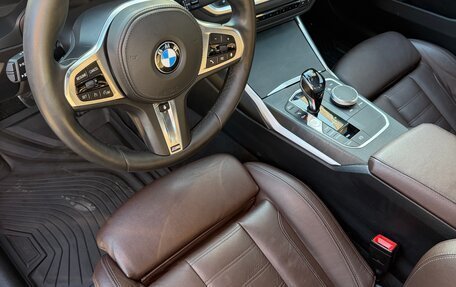 BMW 3 серия, 2019 год, 3 100 000 рублей, 8 фотография