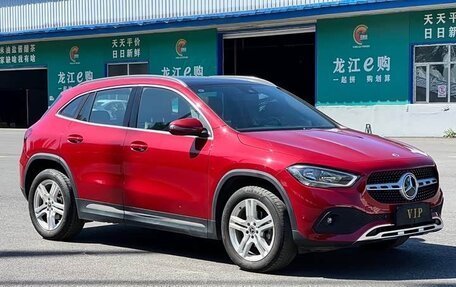Mercedes-Benz GLA, 2022 год, 2 380 000 рублей, 3 фотография