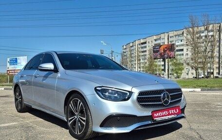 Mercedes-Benz E-Класс, 2022 год, 3 800 000 рублей, 1 фотография