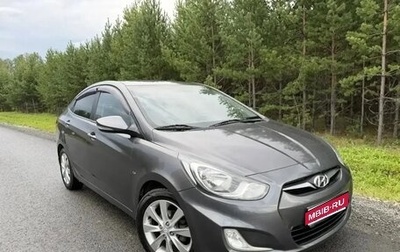 Hyundai Solaris II рестайлинг, 2011 год, 665 000 рублей, 1 фотография