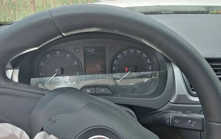 Skoda Rapid I, 2015 год, 390 000 рублей, 6 фотография