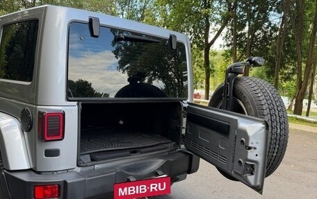 Jeep Wrangler, 2016 год, 3 250 000 рублей, 16 фотография