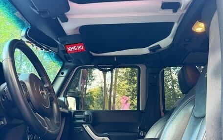 Jeep Wrangler, 2016 год, 3 250 000 рублей, 19 фотография