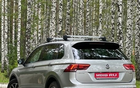 Volkswagen Tiguan II, 2019 год, 3 100 000 рублей, 2 фотография