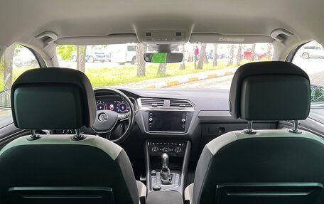 Volkswagen Tiguan II, 2019 год, 3 100 000 рублей, 12 фотография