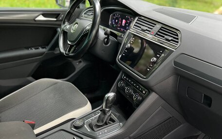 Volkswagen Tiguan II, 2019 год, 3 100 000 рублей, 9 фотография