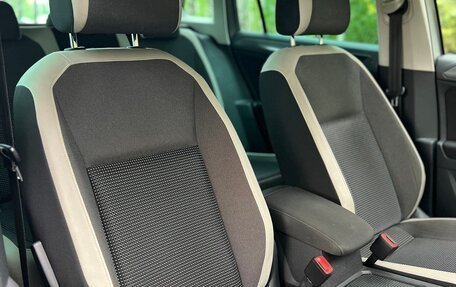 Volkswagen Tiguan II, 2019 год, 3 100 000 рублей, 10 фотография