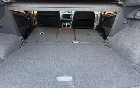 Volkswagen Tiguan II, 2018 год, 2 236 000 рублей, 19 фотография