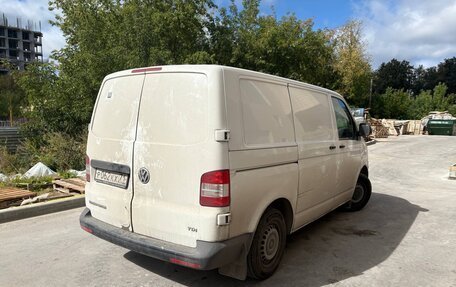 Volkswagen Transporter T5 рестайлинг, 2013 год, 700 000 рублей, 3 фотография