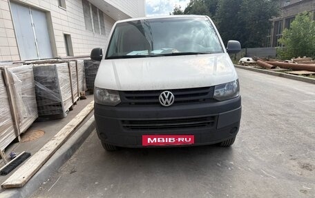 Volkswagen Transporter T5 рестайлинг, 2013 год, 700 000 рублей, 5 фотография