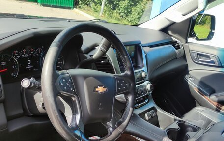 Chevrolet Tahoe IV, 2019 год, 4 500 000 рублей, 5 фотография