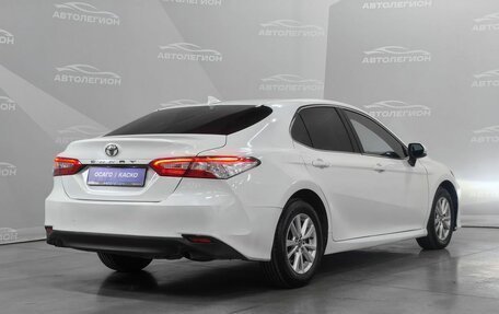 Toyota Camry, 2018 год, 1 530 000 рублей, 5 фотография
