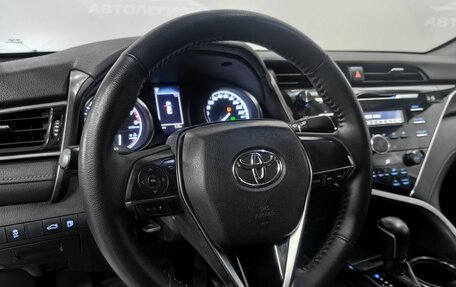 Toyota Camry, 2018 год, 1 530 000 рублей, 11 фотография