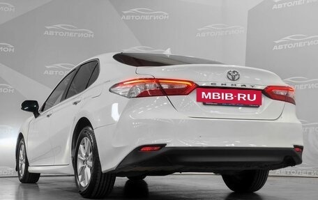 Toyota Camry, 2018 год, 1 530 000 рублей, 22 фотография
