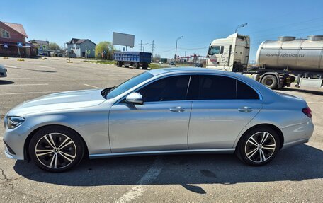 Mercedes-Benz E-Класс, 2022 год, 3 800 000 рублей, 5 фотография