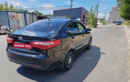 KIA Rio III рестайлинг, 2011 год, 620 000 рублей, 3 фотография