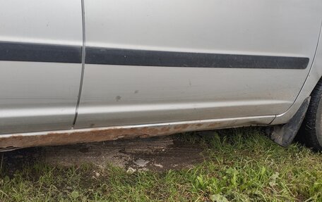 Toyota Succeed I рестайлинг, 2004 год, 310 000 рублей, 6 фотография