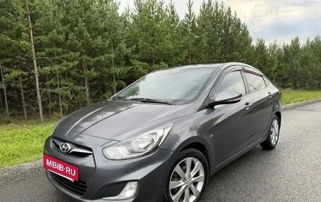 Hyundai Solaris II рестайлинг, 2011 год, 665 000 рублей, 2 фотография