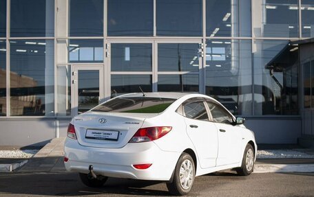 Hyundai Solaris II рестайлинг, 2013 год, 670 000 рублей, 2 фотография