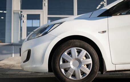 Hyundai Solaris II рестайлинг, 2013 год, 670 000 рублей, 9 фотография