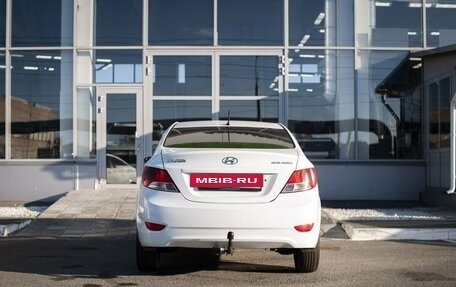 Hyundai Solaris II рестайлинг, 2013 год, 670 000 рублей, 4 фотография