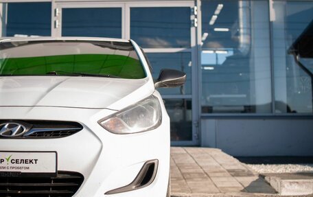 Hyundai Solaris II рестайлинг, 2013 год, 670 000 рублей, 10 фотография