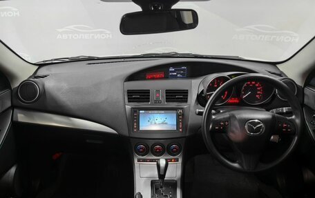 Mazda Axela, 2011 год, 990 000 рублей, 9 фотография