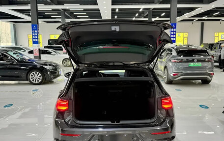 Volkswagen Golf VIII, 2023 год, 1 550 000 рублей, 7 фотография