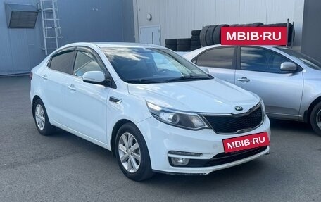 KIA Rio III рестайлинг, 2017 год, 1 199 990 рублей, 2 фотография