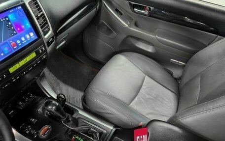 Toyota Land Cruiser Prado 120 рестайлинг, 2007 год, 2 700 000 рублей, 18 фотография
