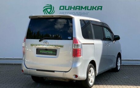 Toyota Noah III, 2009 год, 950 000 рублей, 5 фотография