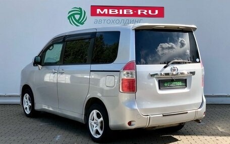 Toyota Noah III, 2009 год, 950 000 рублей, 7 фотография