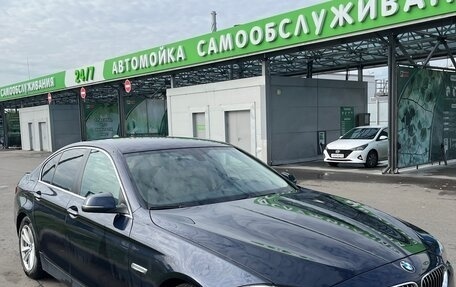 BMW 5 серия, 2014 год, 2 390 000 рублей, 2 фотография