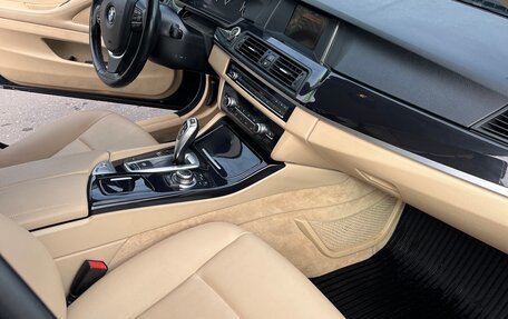 BMW 5 серия, 2014 год, 2 390 000 рублей, 13 фотография