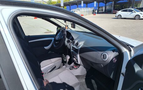 Renault Sandero I, 2012 год, 690 000 рублей, 8 фотография