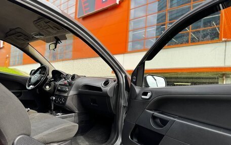 Ford Fiesta, 2007 год, 340 000 рублей, 10 фотография