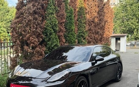 Porsche Panamera II рестайлинг, 2012 год, 2 700 000 рублей, 2 фотография