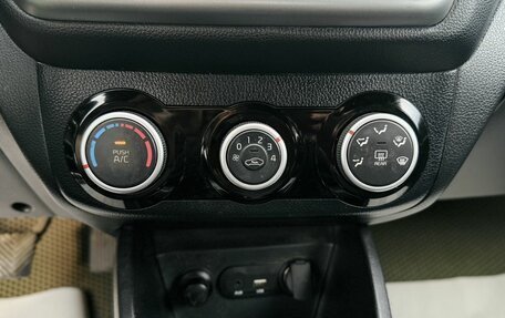 KIA Rio III рестайлинг, 2016 год, 914 000 рублей, 14 фотография