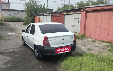 Renault Logan I, 2011 год, 235 000 рублей, 2 фотография