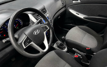 Hyundai Solaris II рестайлинг, 2013 год, 820 000 рублей, 12 фотография