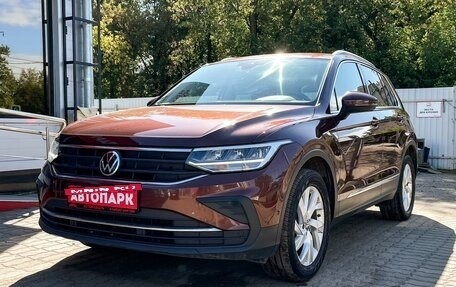 Volkswagen Tiguan II, 2021 год, 2 599 000 рублей, 4 фотография