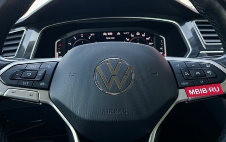 Volkswagen Tiguan II, 2021 год, 2 599 000 рублей, 19 фотография