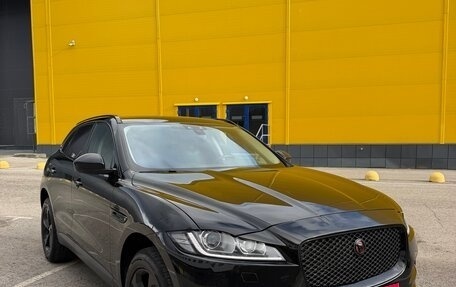Jaguar F-Pace, 2018 год, 2 800 000 рублей, 2 фотография