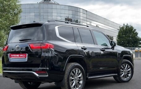 Toyota Land Cruiser, 2023 год, 13 500 000 рублей, 3 фотография